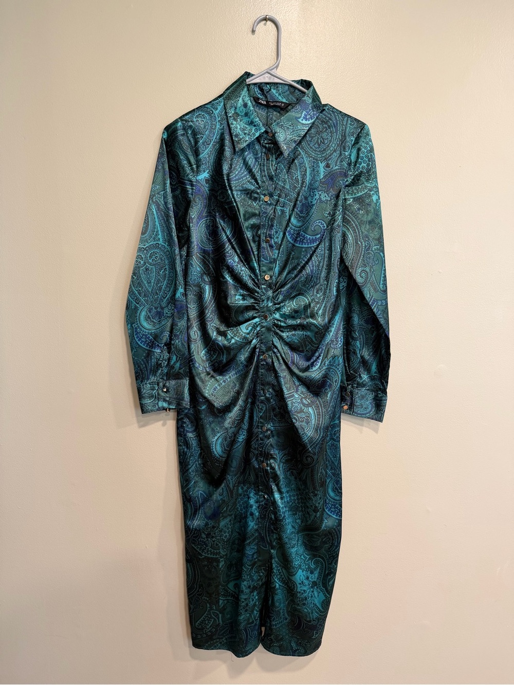 Zara Paisley Twist-Front Satin in Midi Dress Small